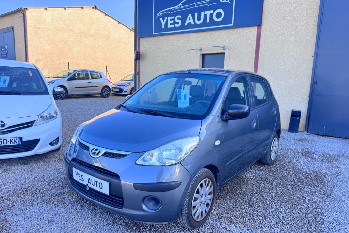HYUNDAI i10